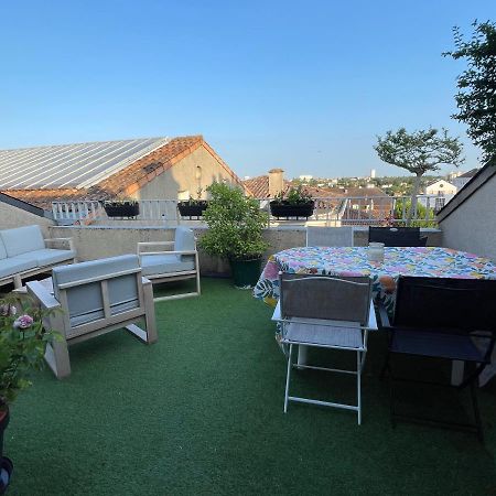 Grand Appartement Hypercentre Avec Terrasse Et Parking Poitiers Esterno foto